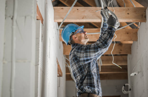 Best Emergency Electrical Repair  in Oakdale, MN